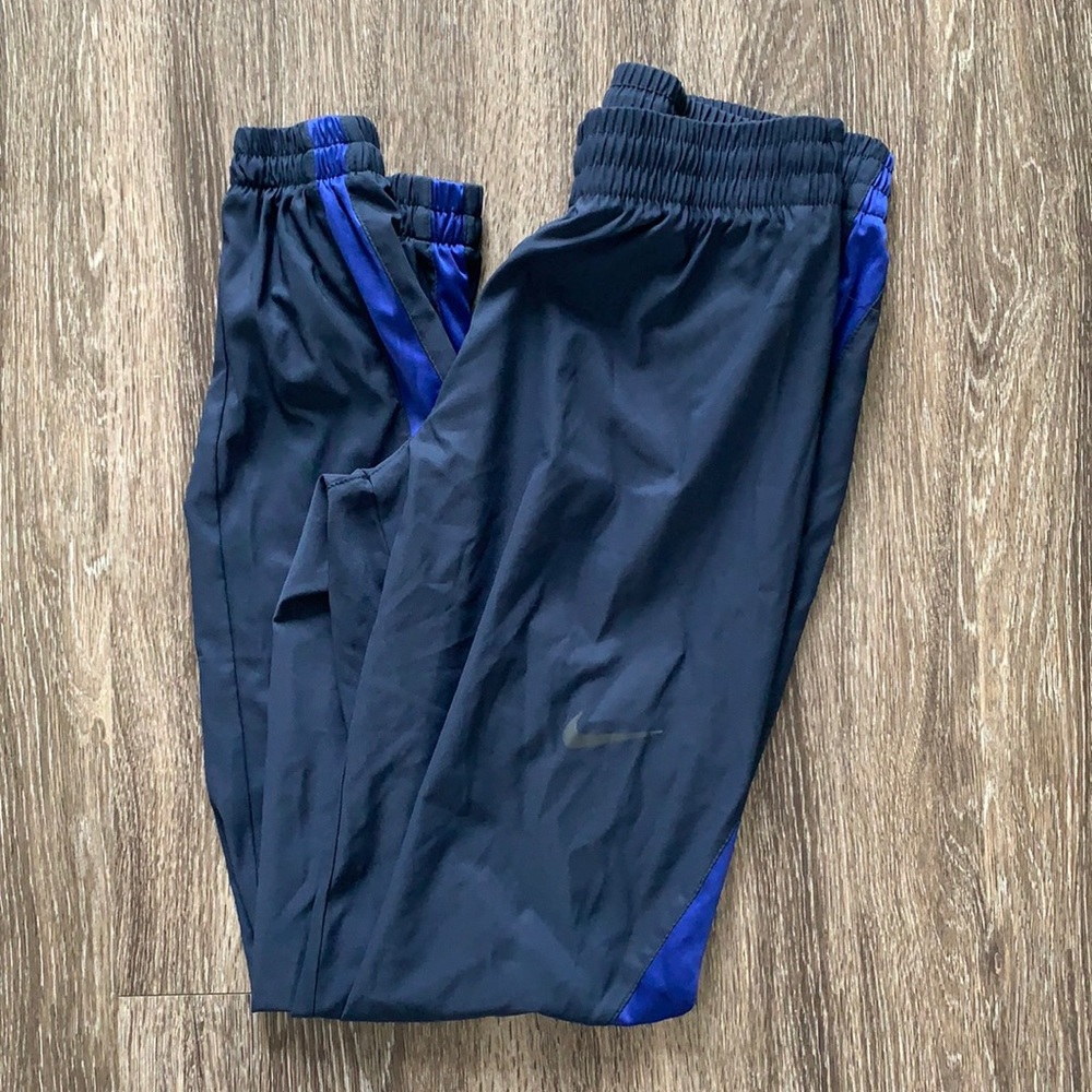 Nike Dri-Fit Joggers/Trackpants